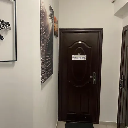 Sofi Apartment